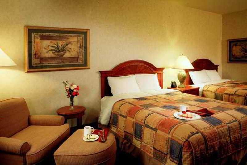 Hilton Garden Inn Tri-Cities/Кенневик Экстерьер фото