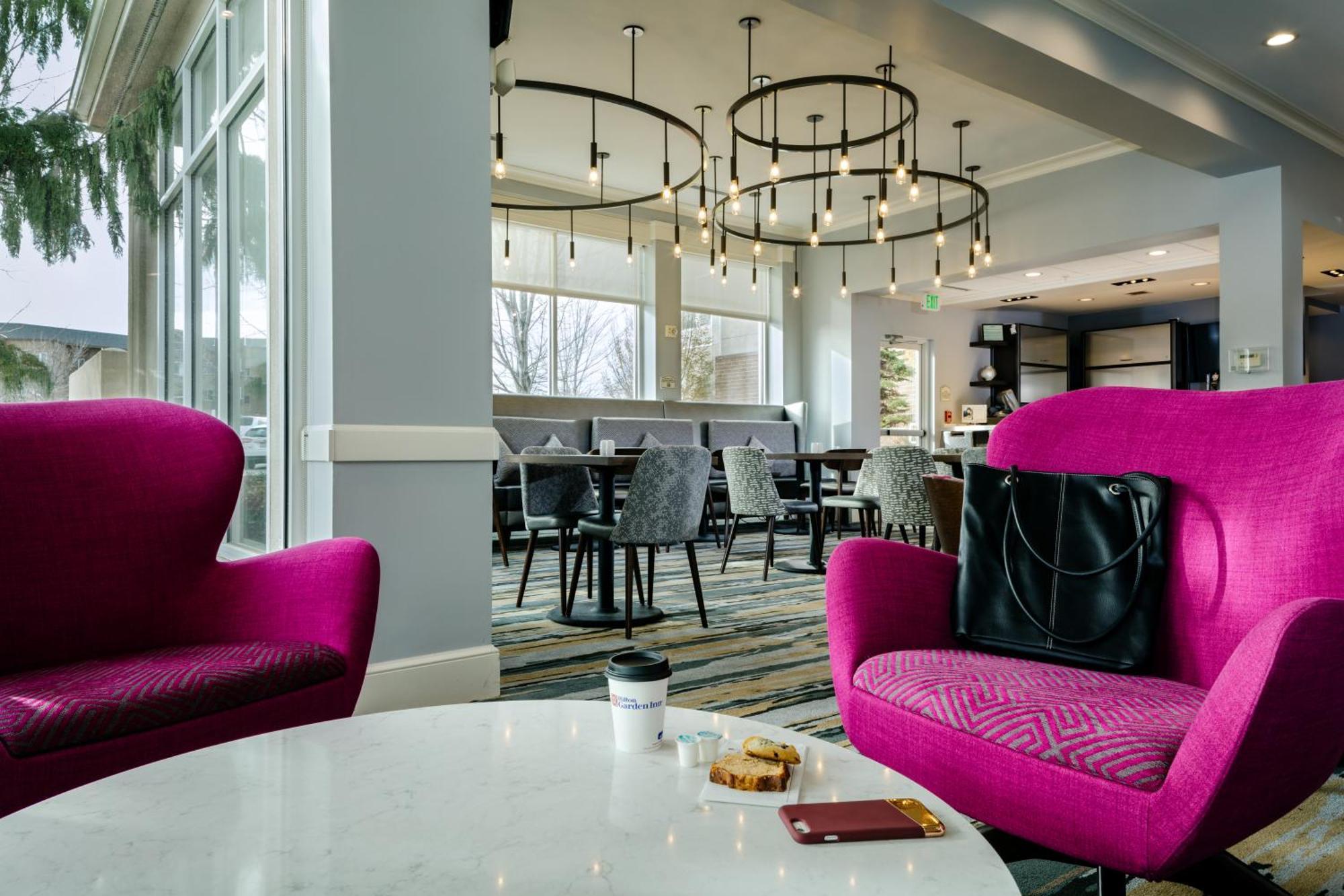 Hilton Garden Inn Tri-Cities/Кенневик Экстерьер фото