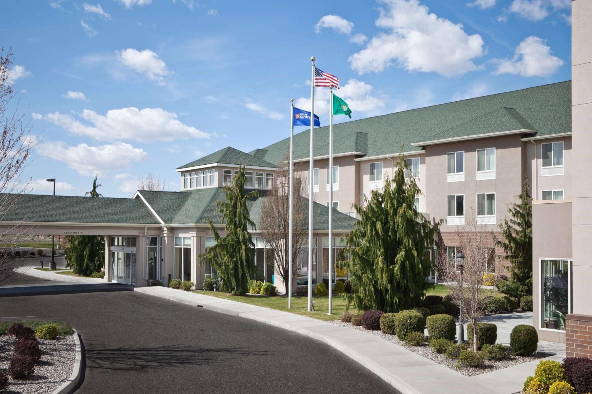 Hilton Garden Inn Tri-Cities/Кенневик Экстерьер фото